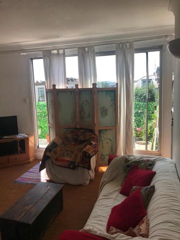 1 Bed Flat, Elsham Road, W14 - Photo 2