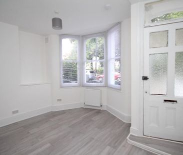 Maisonette to rent - Photo 2