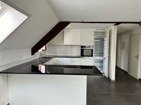 Grand logement de 5.5pcs à louer à Courtedoux ! 1er loyer net offert ! - Photo 4