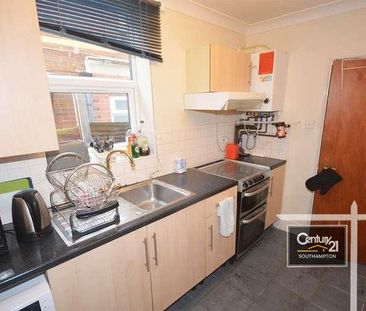 |ref: |, Broadlands Road, Southampton, SO17 - Photo 4