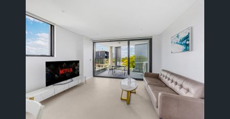 Stylish 2-Bedroom Apartment in the Heart of Marrickville | Fully Furnished - Photo 2