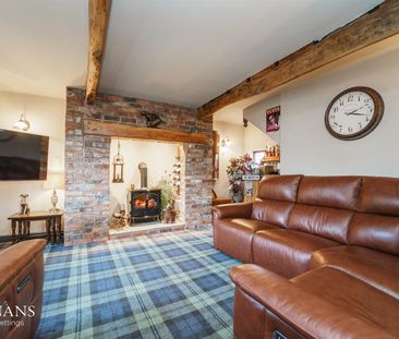 Oulder Hill, Rochdale - Photo 2