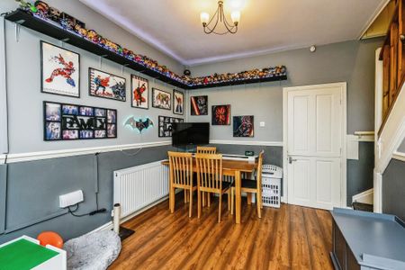 2 Bed Terraced House, Balfour Street, L4 - Photo 4