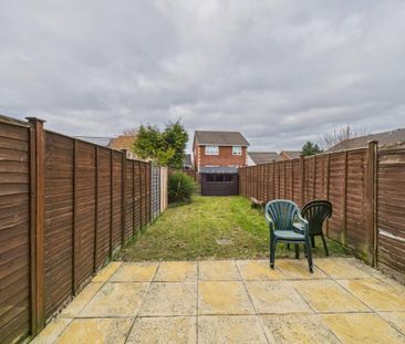 2 bedroom terraced house to rent - Photo 4