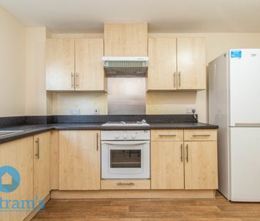 2 bed Apartment for Rent - Photo 6