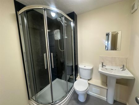 Mason Road, Redditch - Photo 3