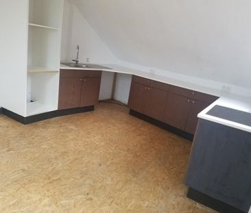 Location Appartement 3 pièces 71m² ARMENTIERES 59280 - Photo 4
