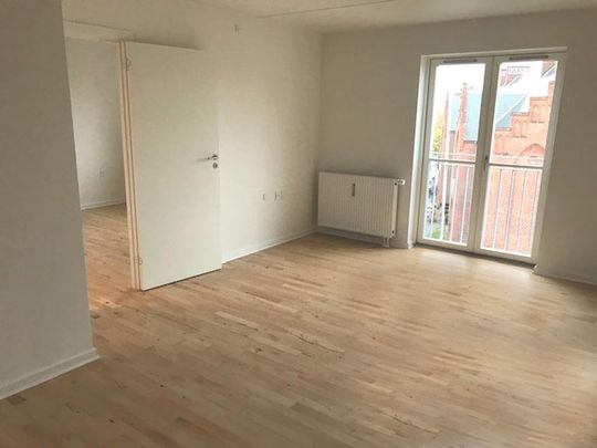 Dejlig 2-værelses lejlighed i hjertet af Odense - Foto 1
