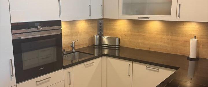 Frisch renovierte und vollmöblierte 3-Zimmer-DG-Wohnung in P-Berg - Foto 1