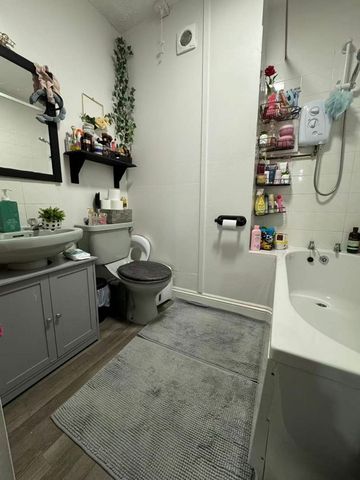 1 Bed Flat, Appleton Road, SO18 - Photo 5