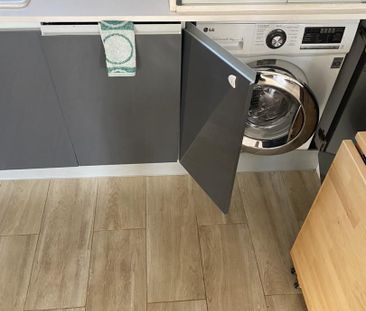 Apartamento de alquiler en Calle Carrer de la Valldigna, 19, Playa ... - Photo 2