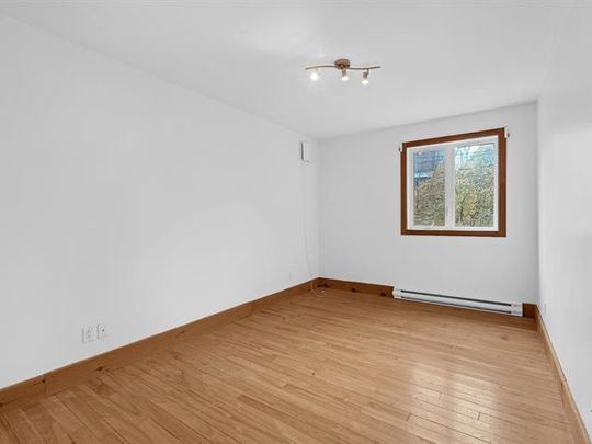 Unit 3: Entire unit - Photo 1