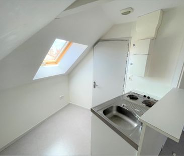 Location Appartement 1 pièce 13m² CHALON SUR SAONE 71100 - Photo 2