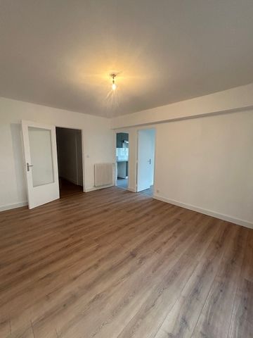 F2 – RUE COROT – SECTEUR CEZEAUX - Photo 5