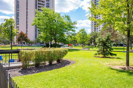 For Lease - 390 Dixon Road Unit# 702, Toronto, Ontario - Photo 5