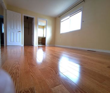 For Lease - 16 Vecchia Street, Markham, Ontario - Photo 6