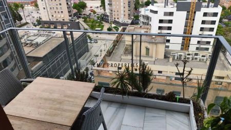 Valencia - Photo 2