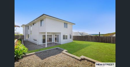Stylish Coastal Home with Ocean Views - Photo 4