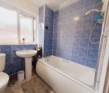 1 bedroom semi-detached house to rent - Photo 4