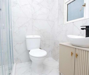 The Studio, Ash Road, Aldershot, Hampshire, GU12 - Photo 1