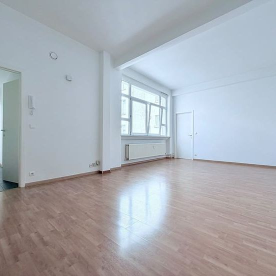 Appartement te huur - foto 1