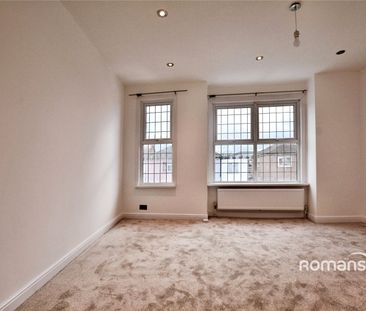 3 bedroom terraced to rent - Photo 4