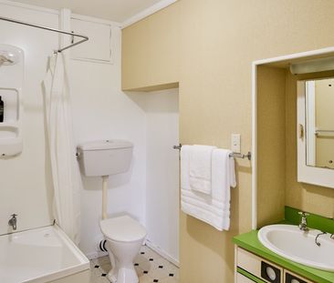 A/143 Barnard Street, Wadestown - Photo 4