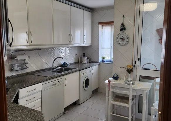 Apartamento T4 em Porto