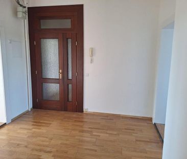 Großzügige, helle 5-Zimmer-Dachgeschosswohnung im Altbau – ruhige L... - Photo 2