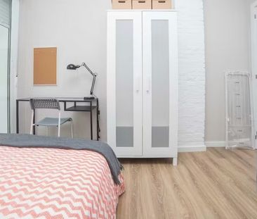 Carrer del Comte d'Altea, Valencia, Valencian Community 46005 - Photo 4