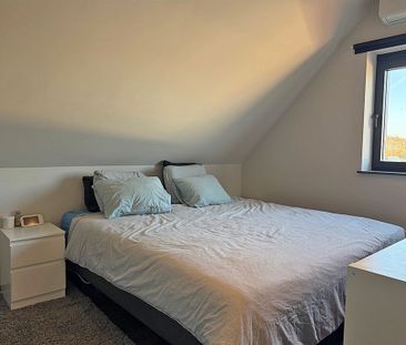 APPARTEMENT (duplex) met 2 slaapkamers, terras & bureau (babykamer) - Foto 5