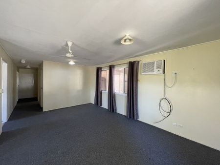 3 Bedroom Family Home with Two Bay Shed - Photo 2