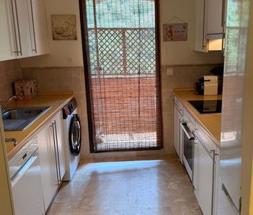3 room luxury Flat for rent in Estepona, Spain - Photo 6