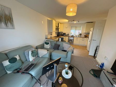 83 Frederick Drive, Peterborough - Photo 3