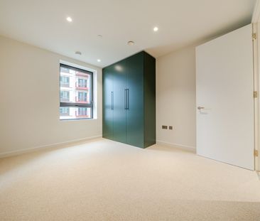 Available from 05/01/2026 - 2 Bed Apartment, Furnished - Photo 2