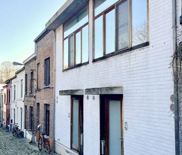 Rijwoning te huur in Leuven voor € 950 met 1 slaapkamer - Photo 1
