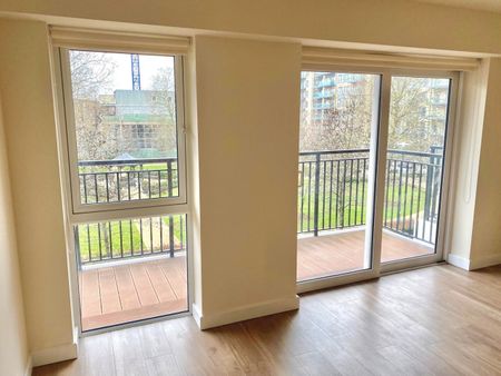 2 Bed Flat, Golding House, NW9 - Photo 5