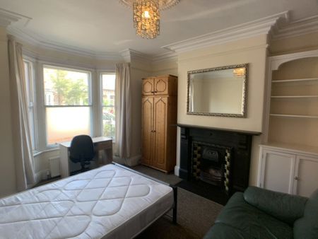 Markham Street, The Groves - P2167 - Photo 5