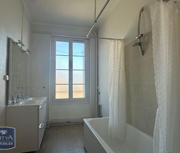 Location Appartement 3 pièces 102m² BLOIS 41000 - Photo 6