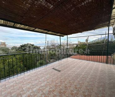 Trilocale viale Villa Arianna, Centro, Castellammare di Stabia - Photo 1