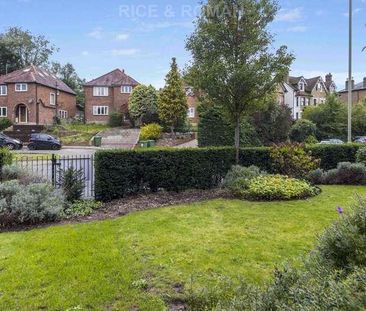 Kingston Avenue, Leatherhead, KT22 - Photo 6