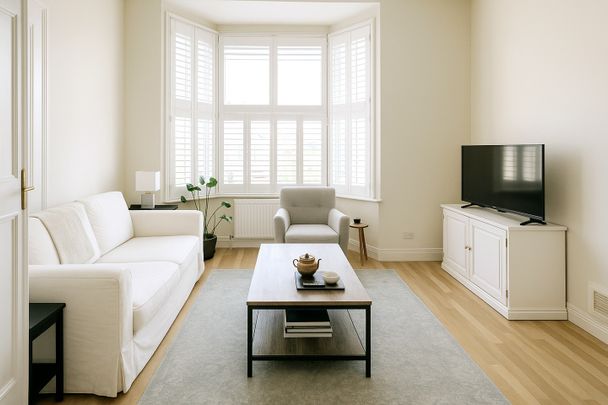 1 Bed Flat, Carminia Road, SW17 - Photo 1