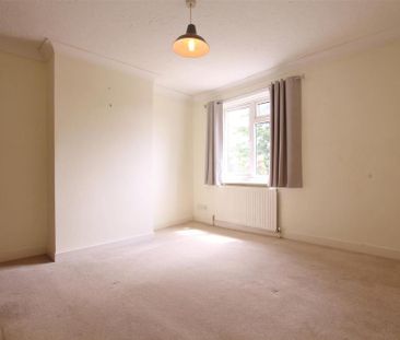 2 bedroom cottage to rent - Photo 1