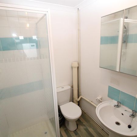 Studio For Rent Broadway, Pontypridd - Photo 3
