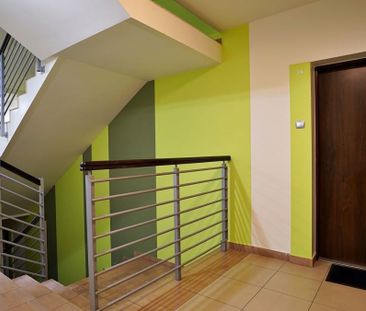 2 pok. z wyposażeniem 54 m² * Parking * Loggia 53.9 m² - Photo 3