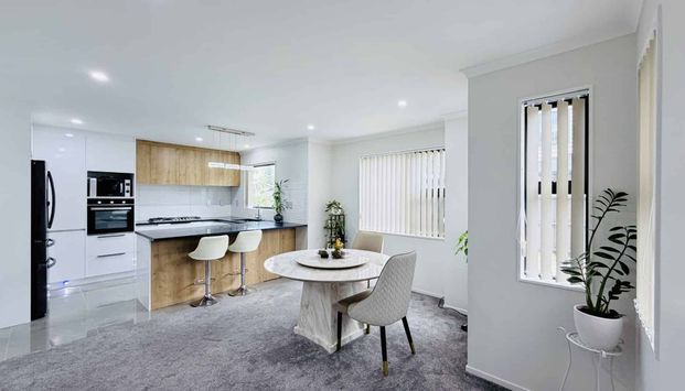 Spacious 5-Bedroom Family Home - Modern & Comfort! - Photo 1