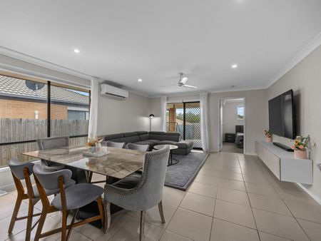 85 Berrigan St, Redbank Plains QLD 4301 - House For Rent | Domain - Photo 3