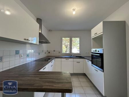 Location Appartement 3 pièces 72m² VILLENEUVE LES AVIGNON 30400 - Photo 4