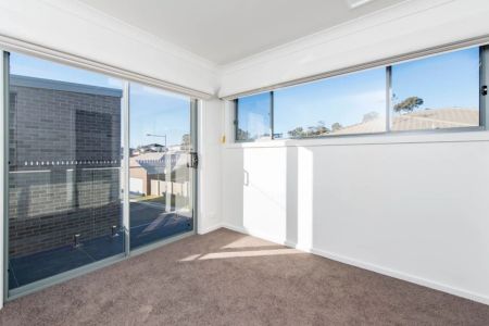 4A Isherwood Street, - Photo 2