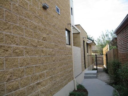 6/1407 Dandenong Road, Malvern East VIC 3145 - Apartment For Rent | Domain - Photo 5